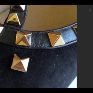 Valentino Garavani 2 little gold stud